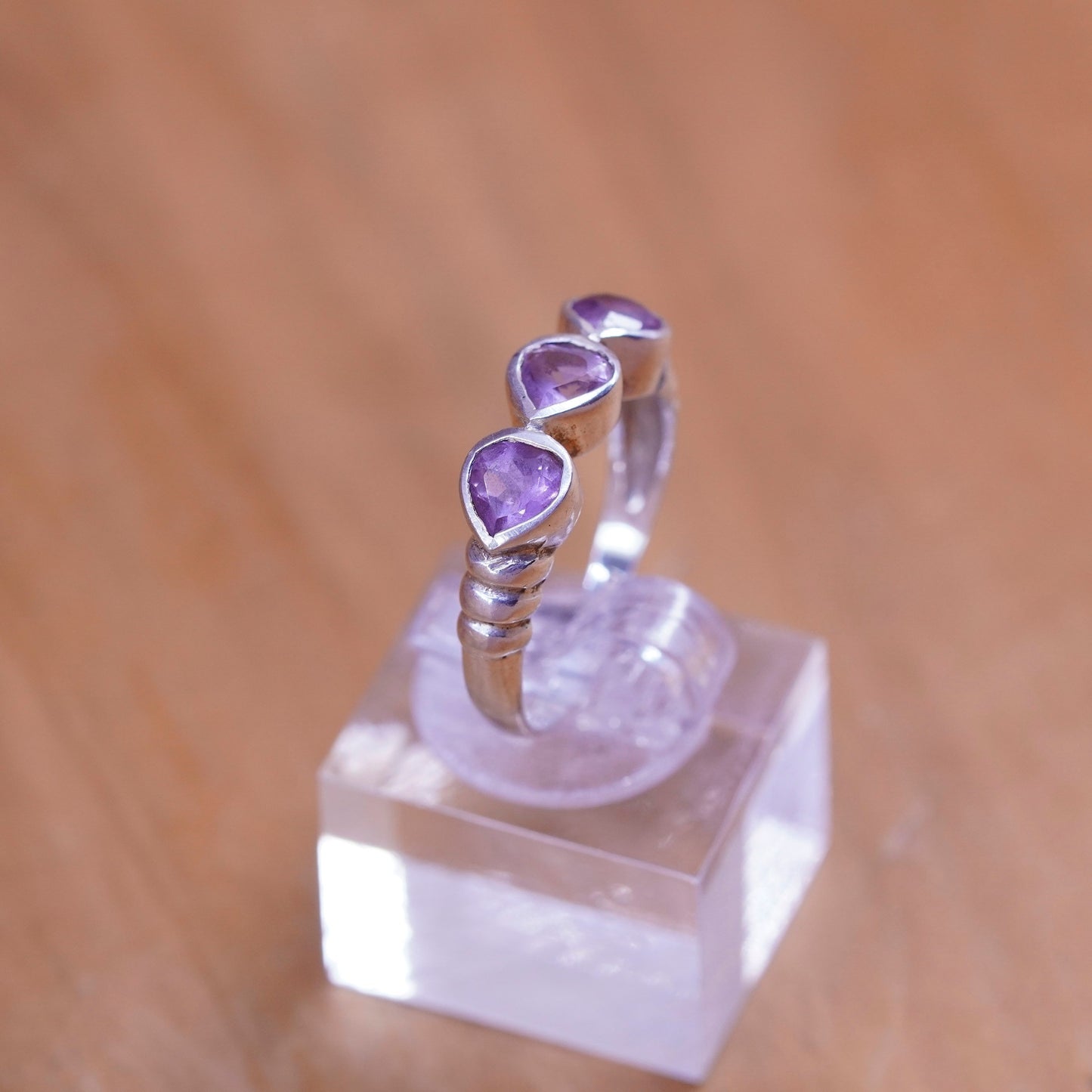 Size 8, vintage Sterling silver handmade ring, 925 band with amethyst