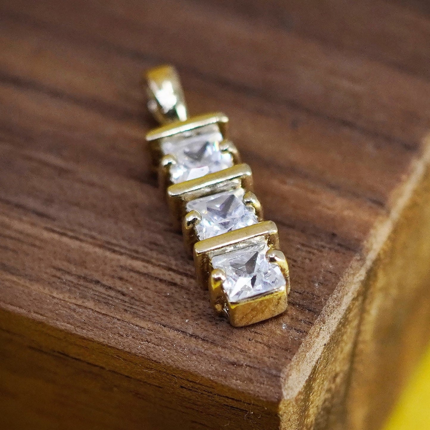 Vintage vermeil gold over Sterling 925 silver pendant with cz