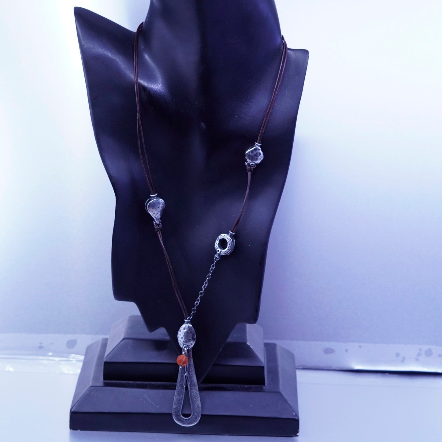 20”, Silpada Teardrop Sterling Silver 925 Pendant Coral Leather Necklace N1950