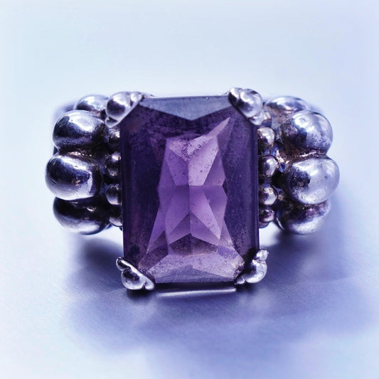 Size 8, vintage Sterling 925 silver handmade ribbed ring with amethyst