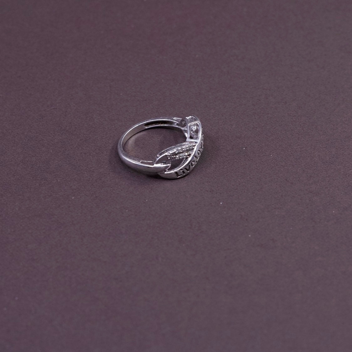 sz 7.5, vtg sterling silver handmade ring, 925 w/ diamond and “live love hope”