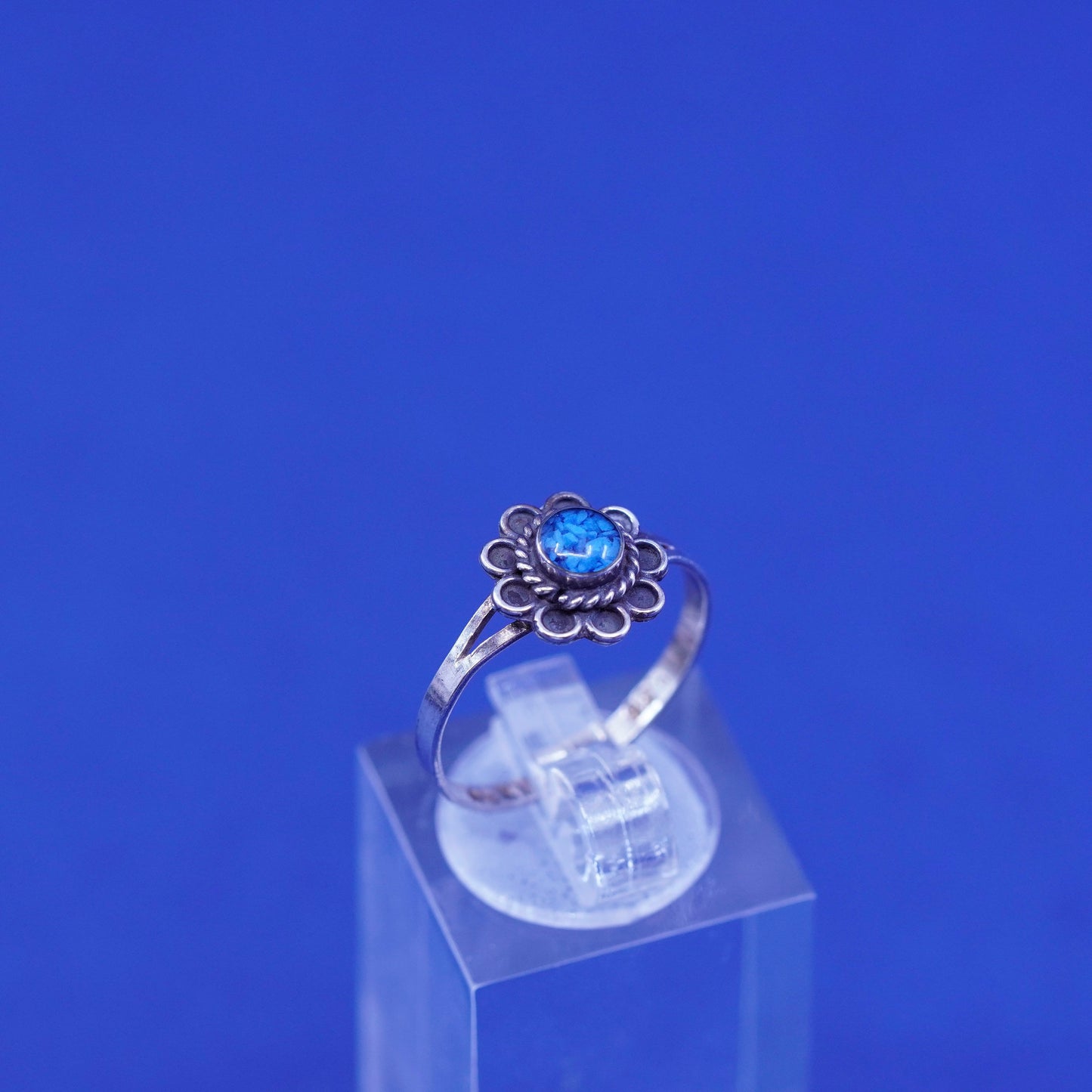 Size 7.25, Mexico sterling 925 silver handmade sub flower ring with opal