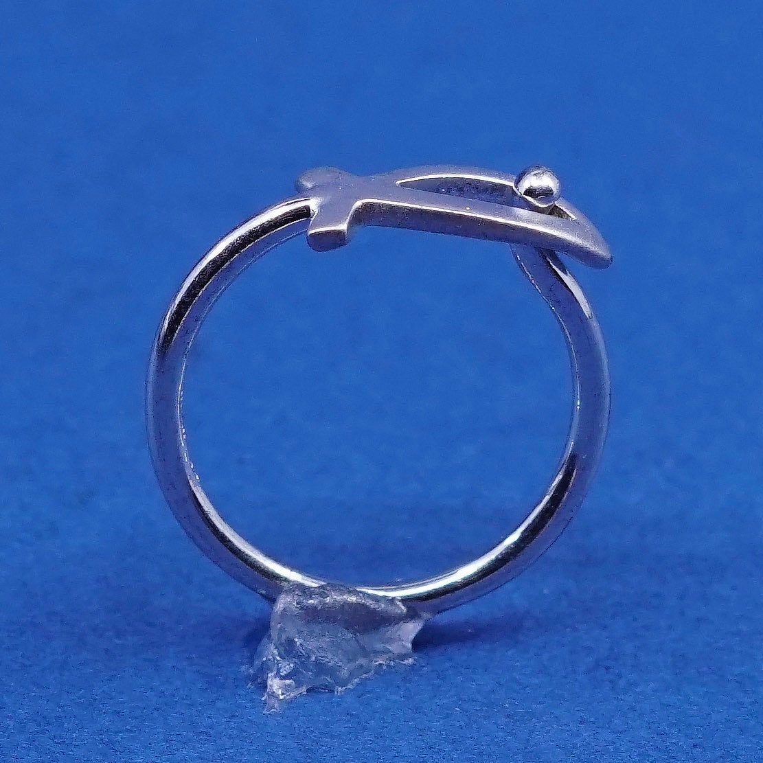 Size 4, vtg sterling silver handmade ring, 925 men’s band engraved fish