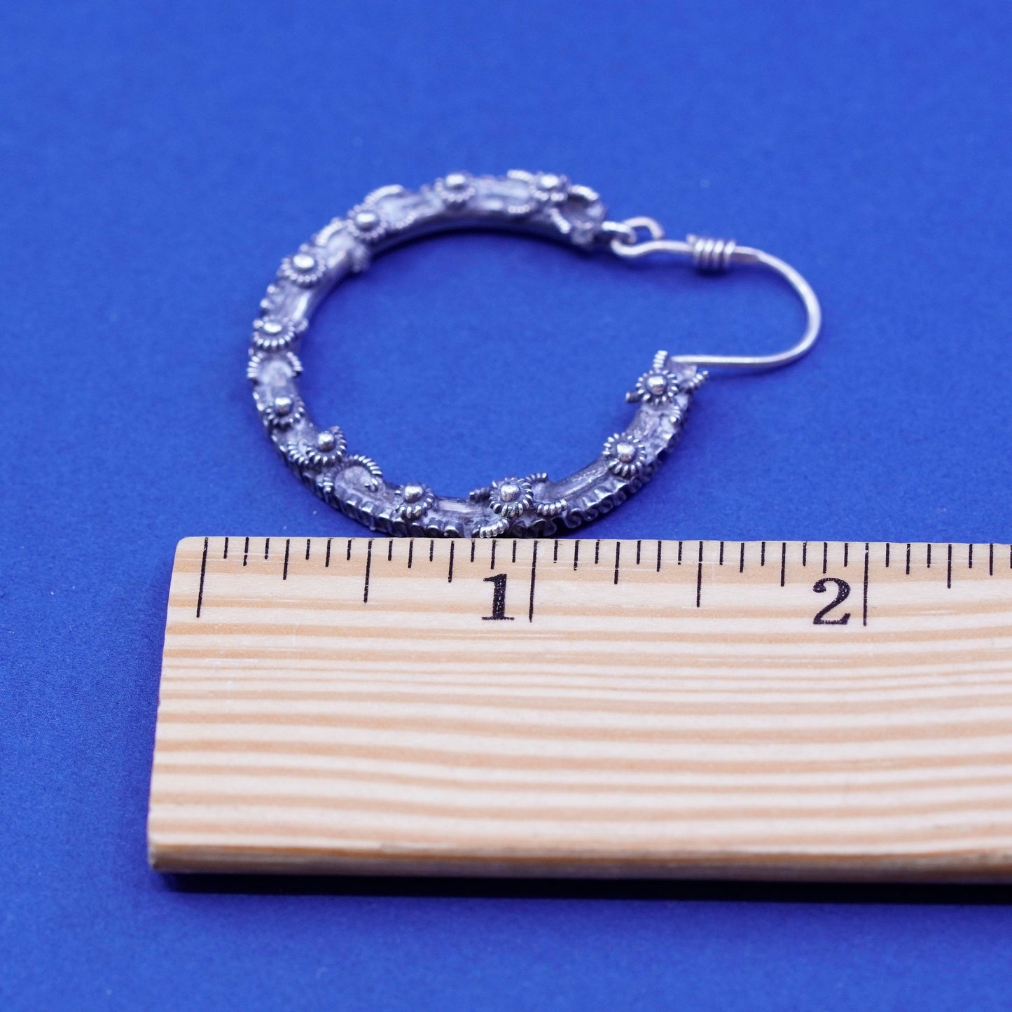 1.5”, Vintage Sterling silver handmade earrings, bali wired 925 hoops