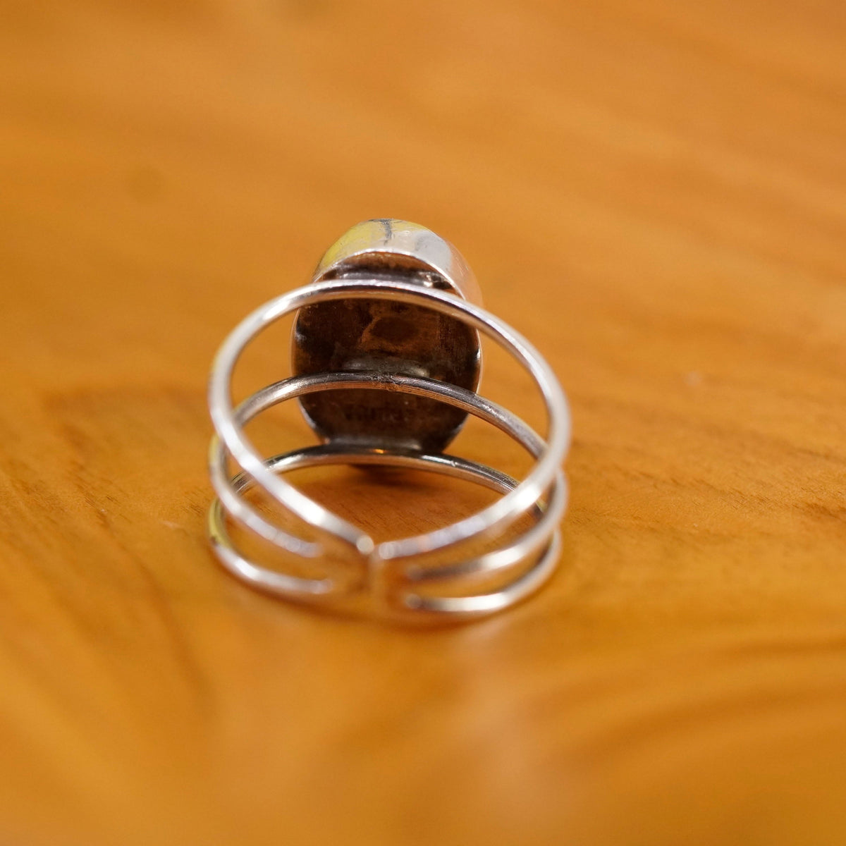 Size 6, vintage Sterling silver handmade ring with oval carnelian