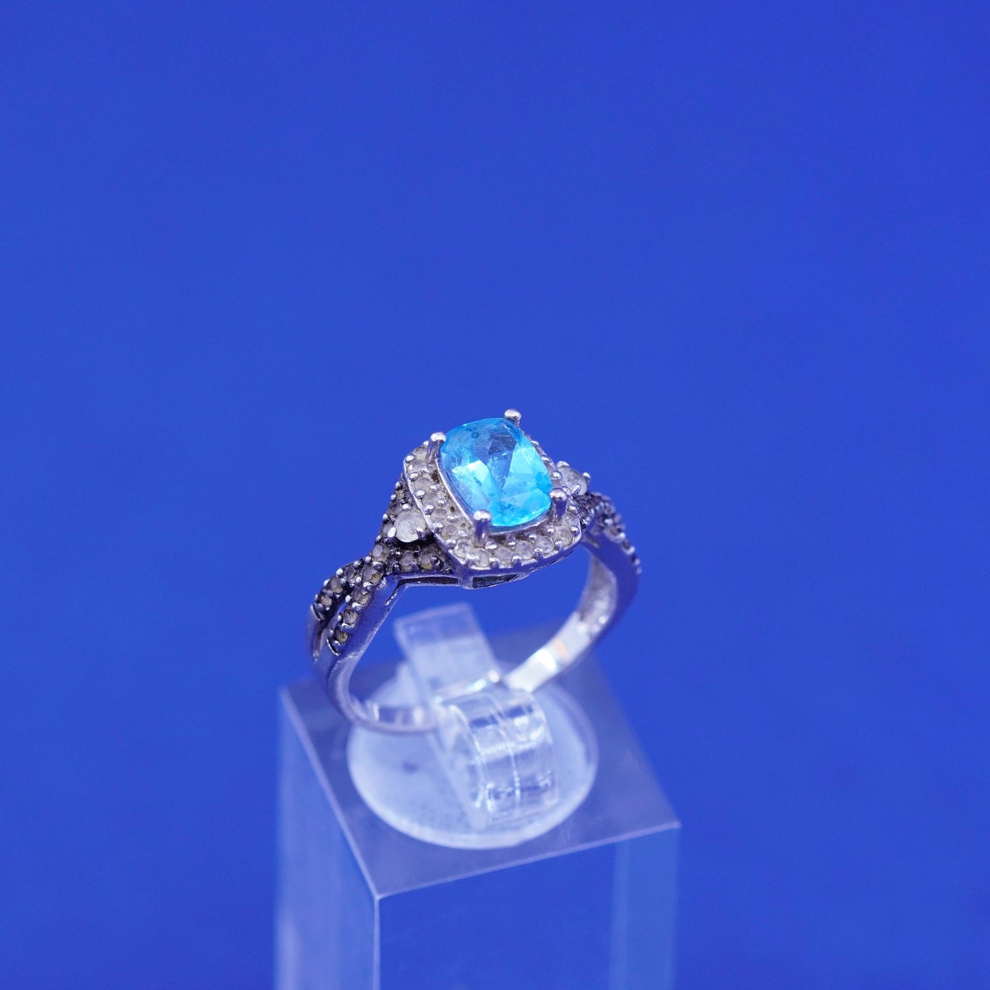 Size 7.25, vintage Sterling 925 silver handmade ring with topaz cluster diamond