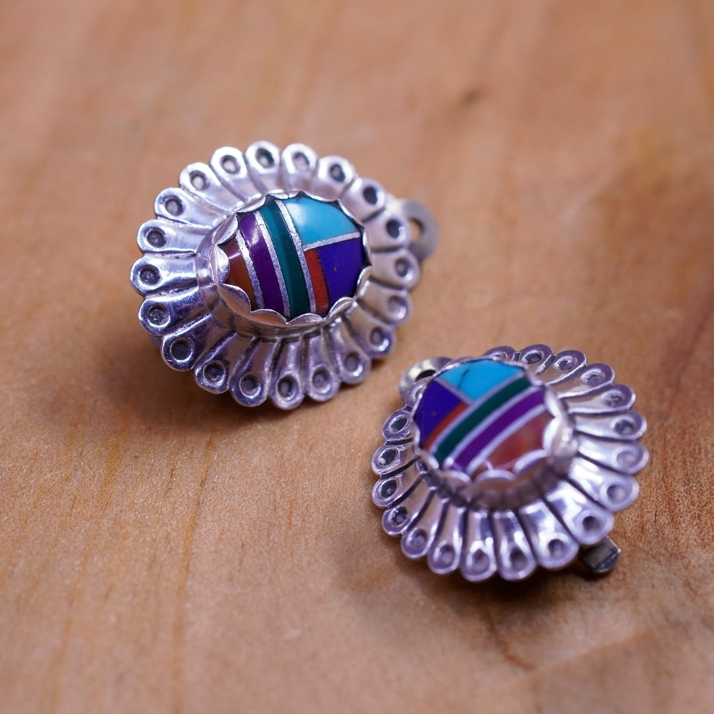 Native American zuni Sterling handmade earrings, 925 oval clip on