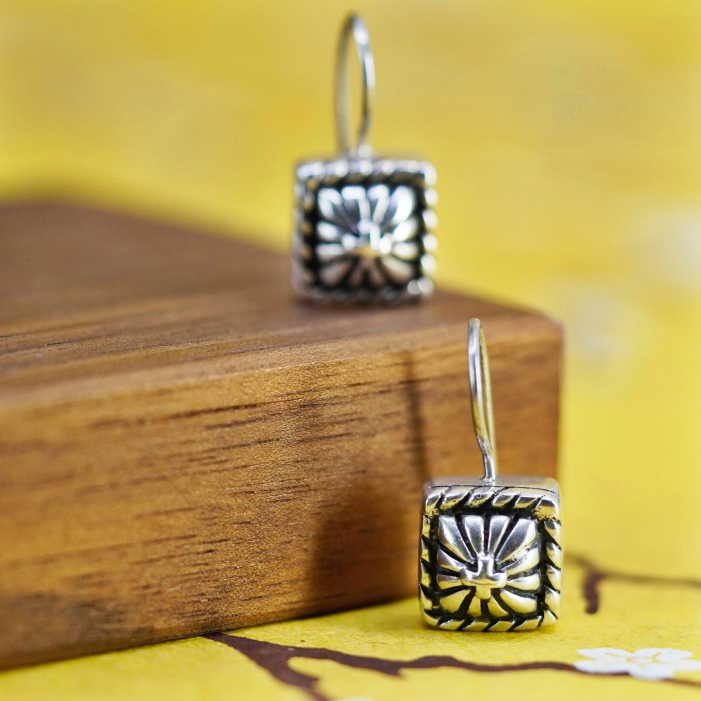 Vintage 925 Sterling Silver handmade square Shape Floral Earrings