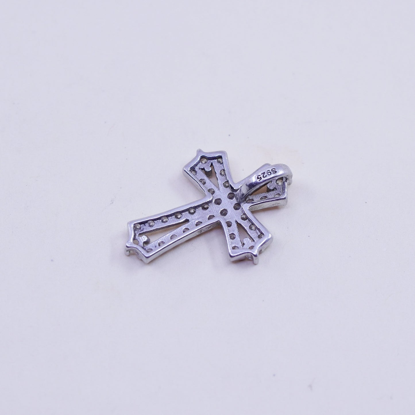 Vintage Sterling 925 silver pendant with clear cz cross