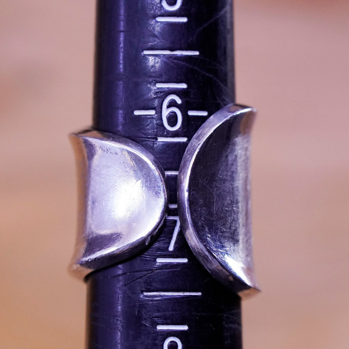 Size 6.5, Mexico Sterling silver handmade hammered ring Statement 925 wrap band