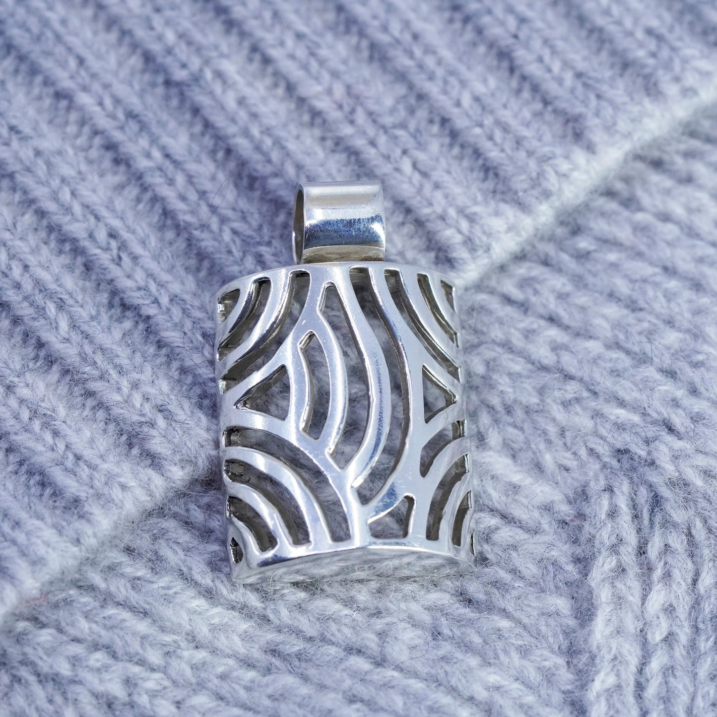 Vintage modern sterling 925 silver handmade rectangular wavy pendant