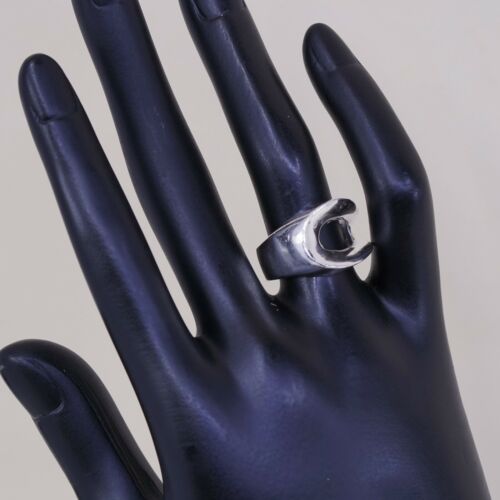Sz 7, Vtg Sterling Silver Handmade Ribbed Ring Mexico 925 Silver warrior Band