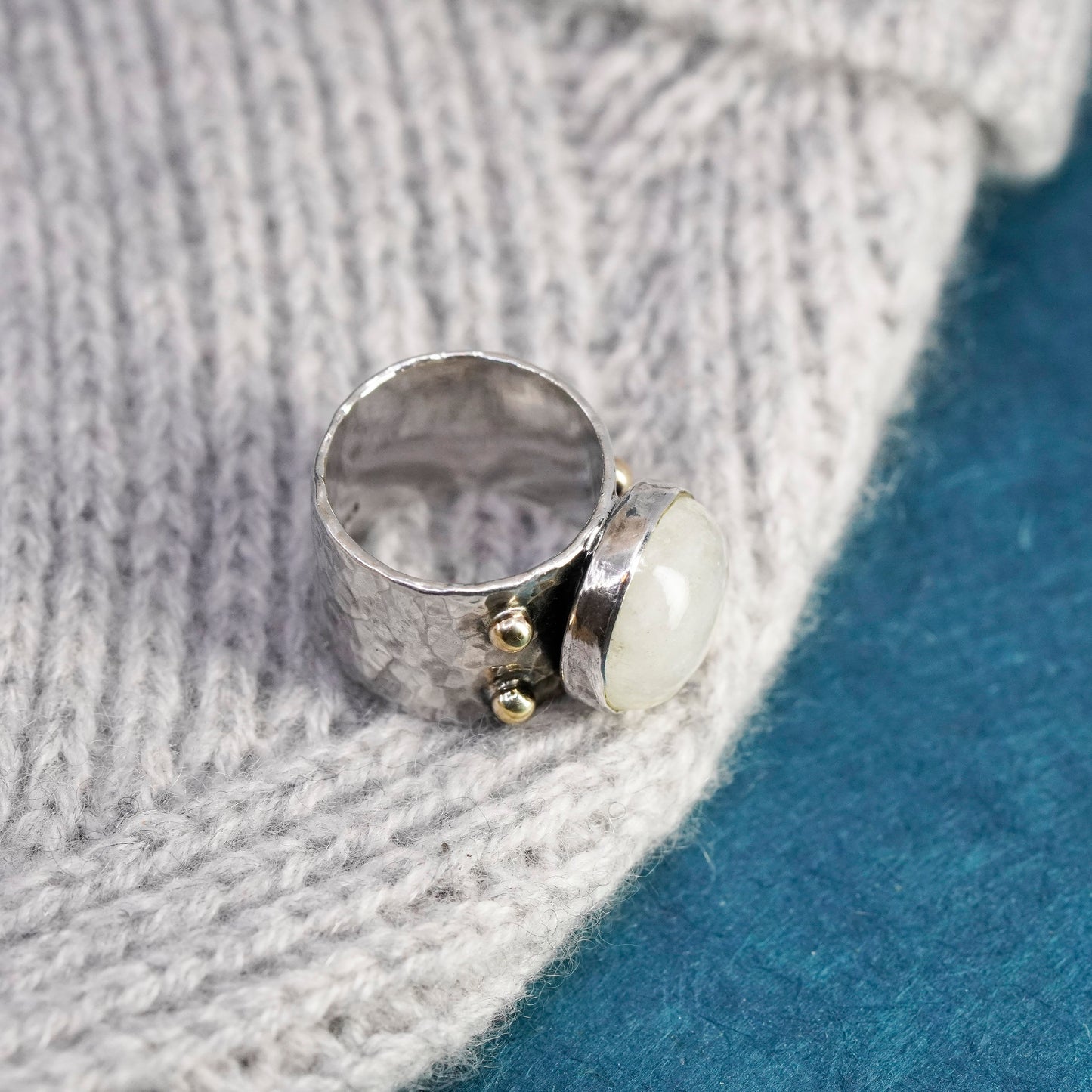 Size 6, two tone 14K gold beads, Sterling 925 silver hammered ring moonstone