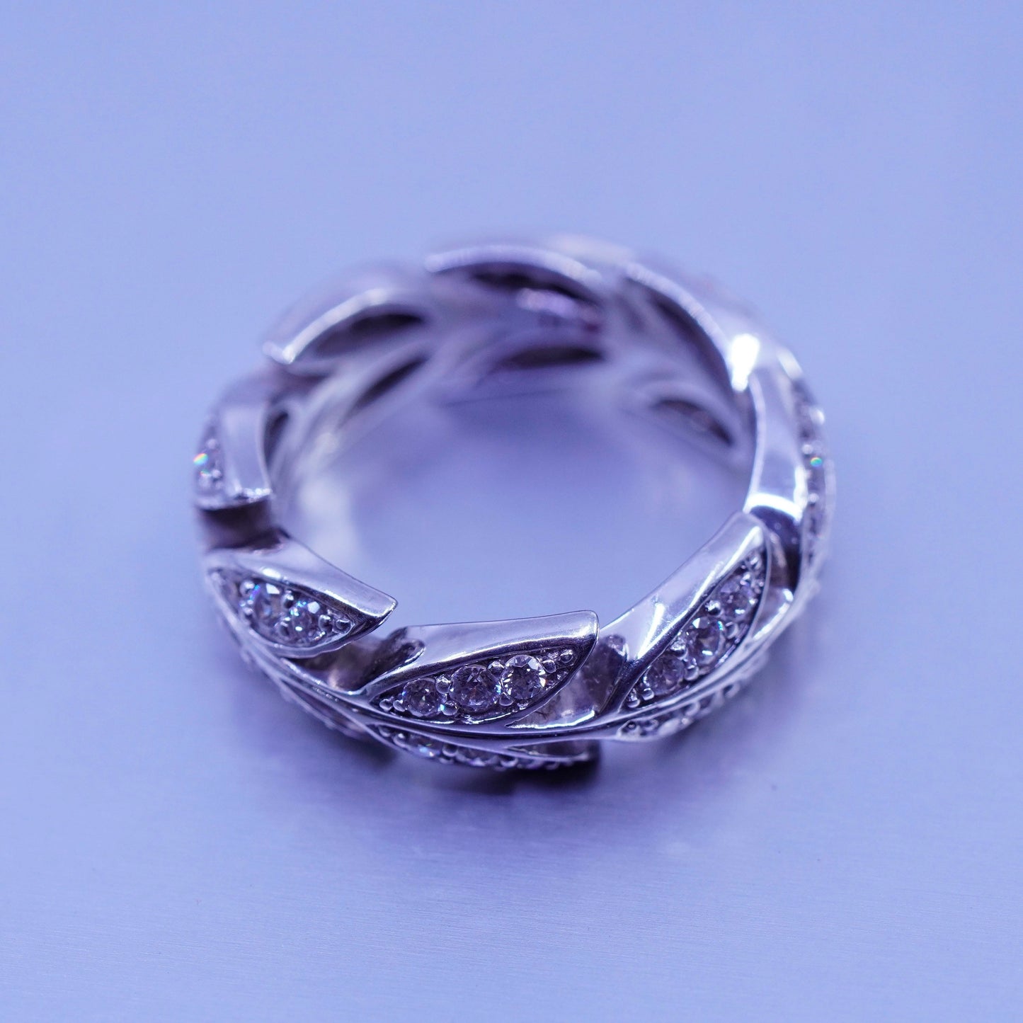 Size 6, vintage Sterling 925 silver handmade leafy band ring with cluster Cz