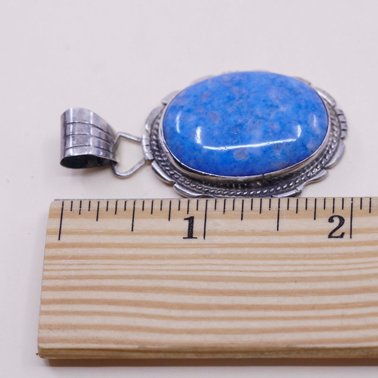 vtg natives American sterling 925 silver handmade pendant with oval sodalite