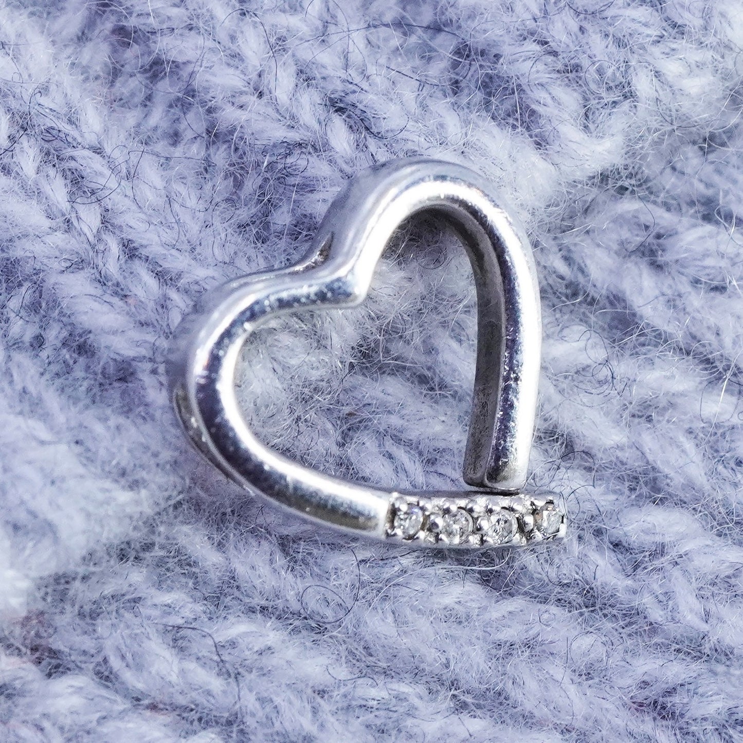 Vintage sterling 925 silver heart pendant with diamond