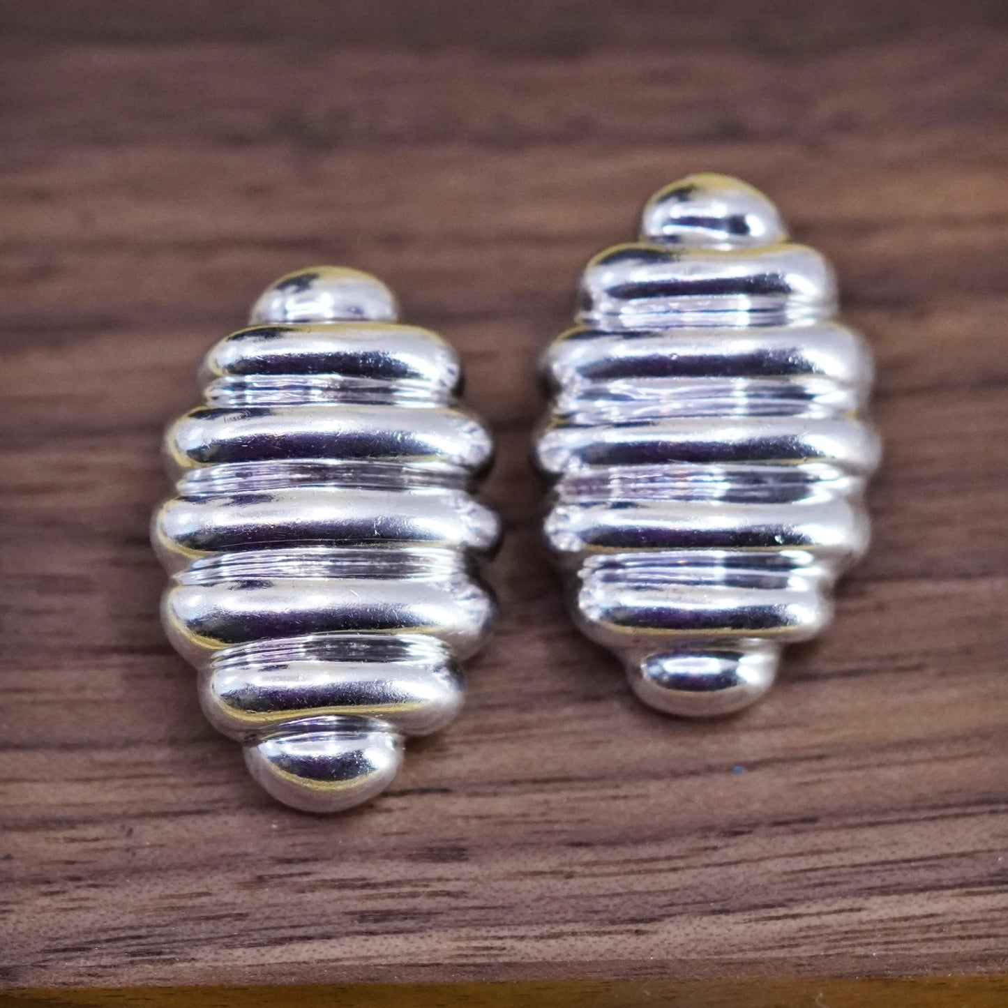 Vintage Sterling silver handmade clip on earrings, modern 925 ribbed earrings