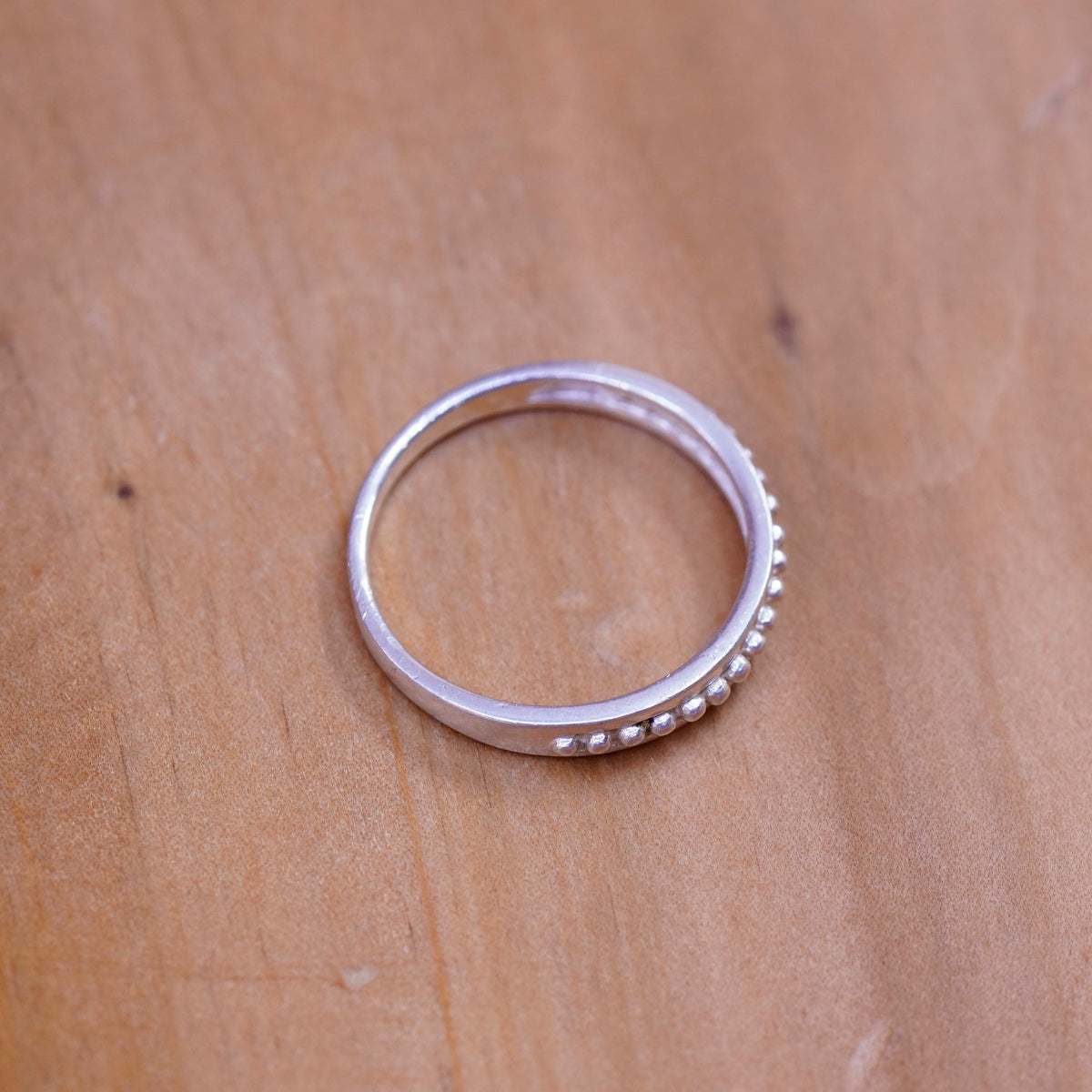 Size 7.5, vtg Sterling silver stackable handmade ring, 925 stackable band beads