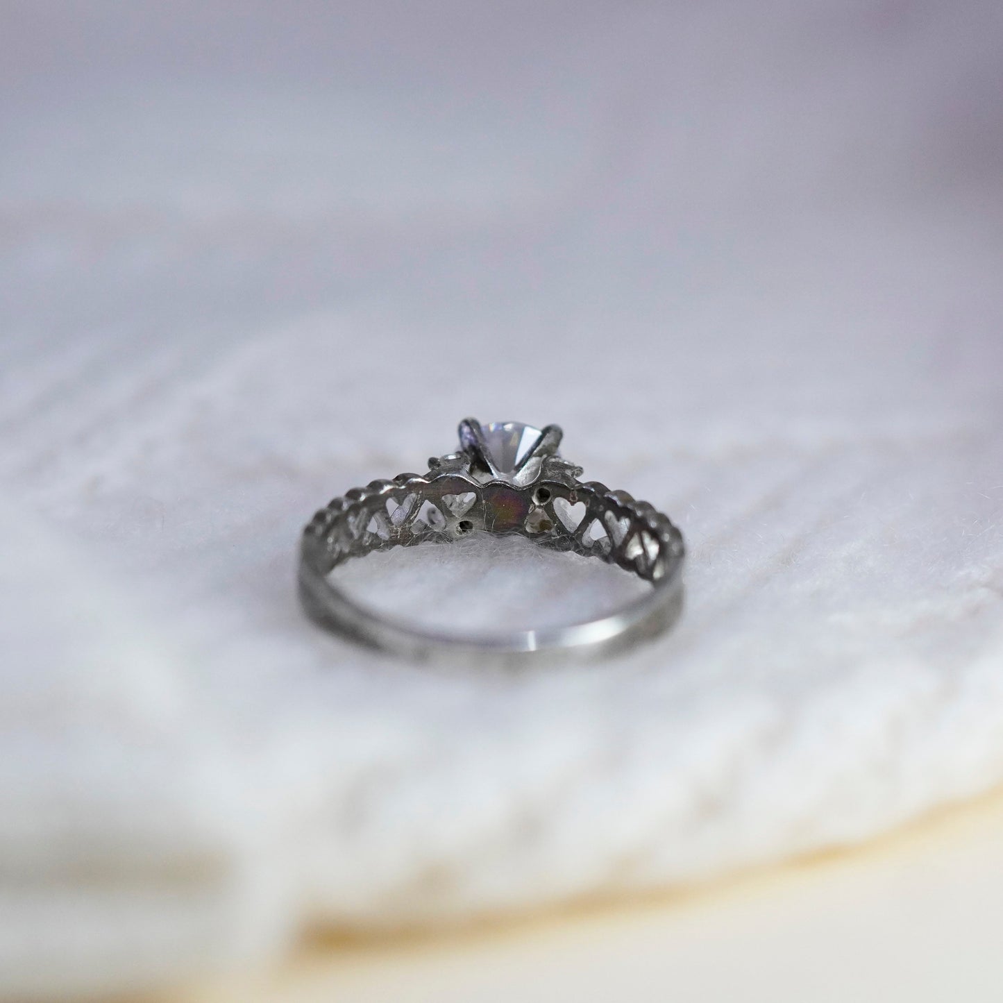 Size 9, vtg sterling 925 silver ring with round CZ, stackable engagement band