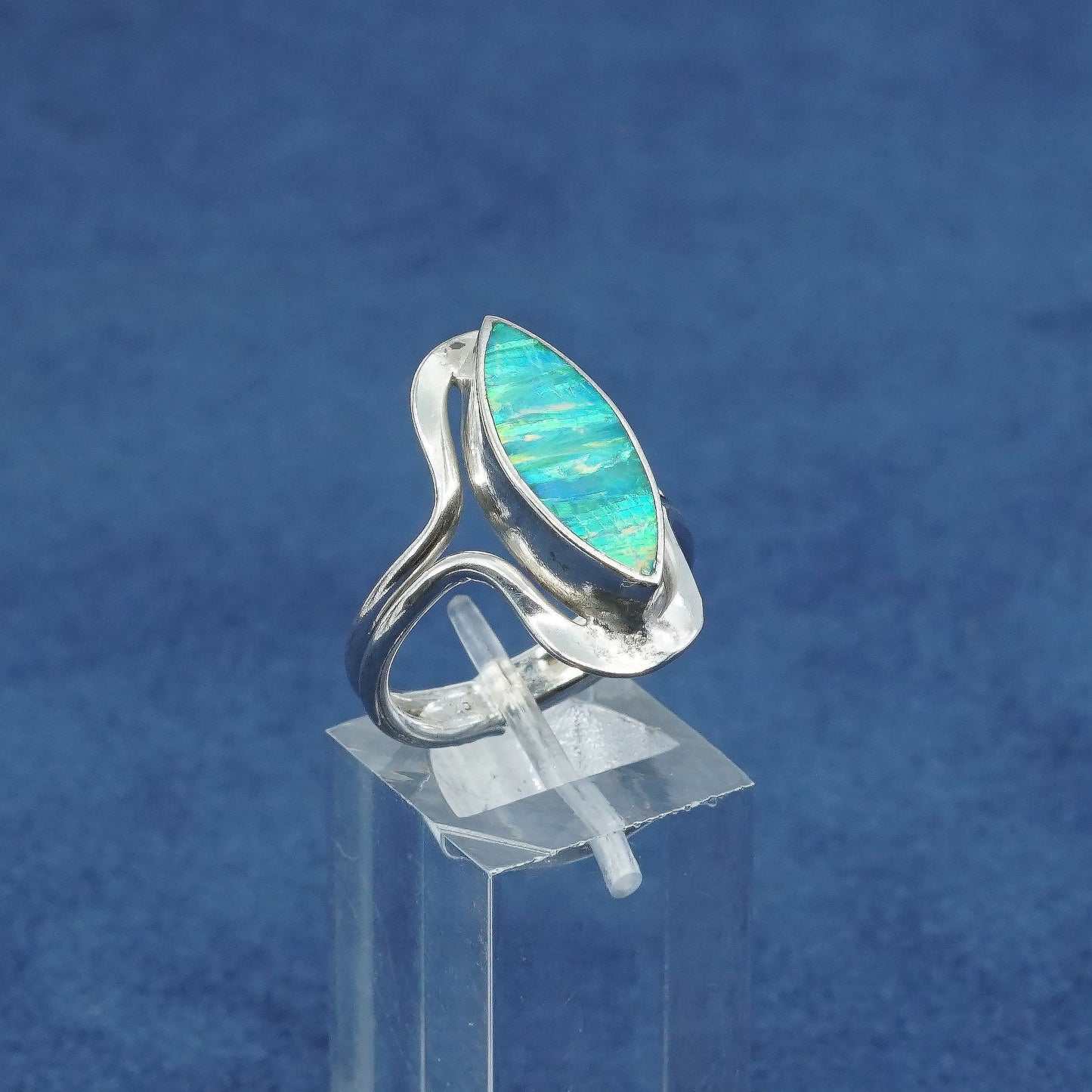 Size 7.5, vtg gold over sterling silver handmade ring, 925 w/ fire opal