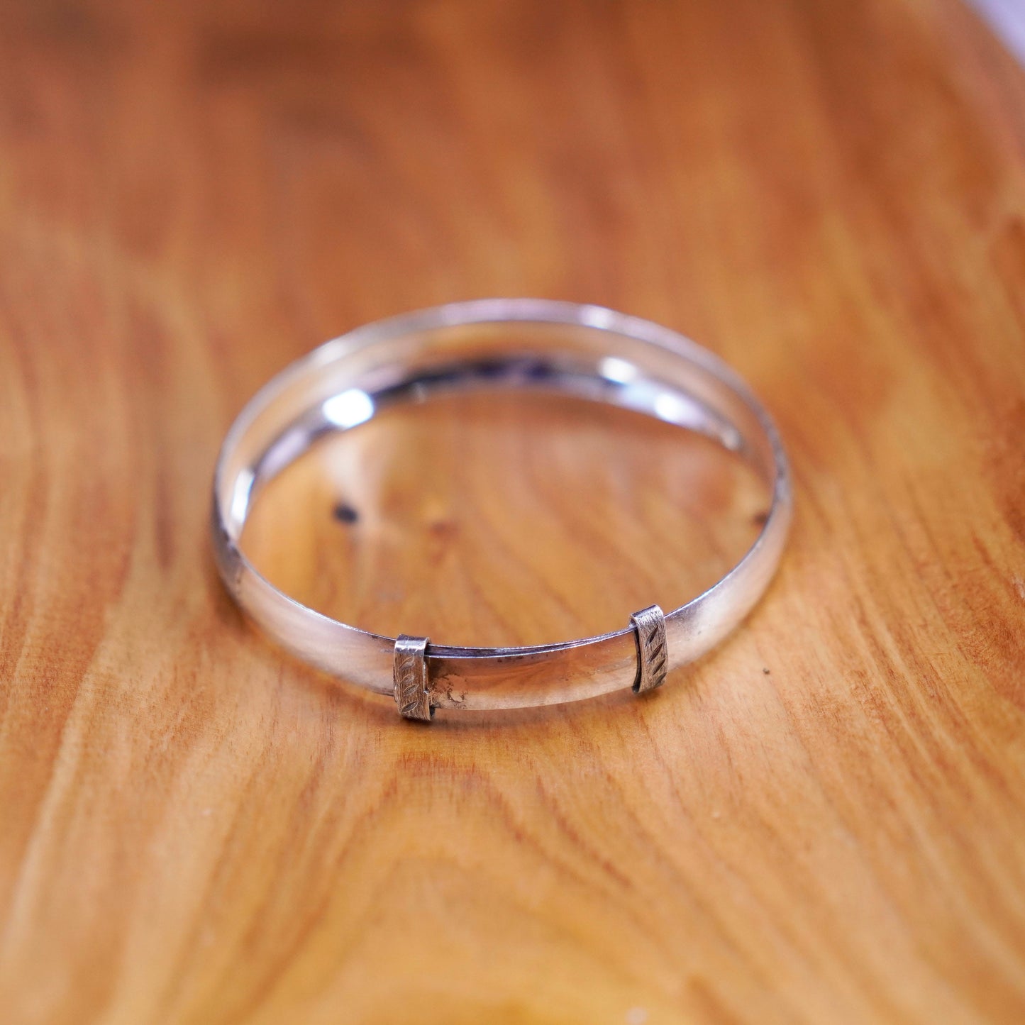 Size adjustable, Sterling silver handmade bracelet, textured 925 hinged bangle