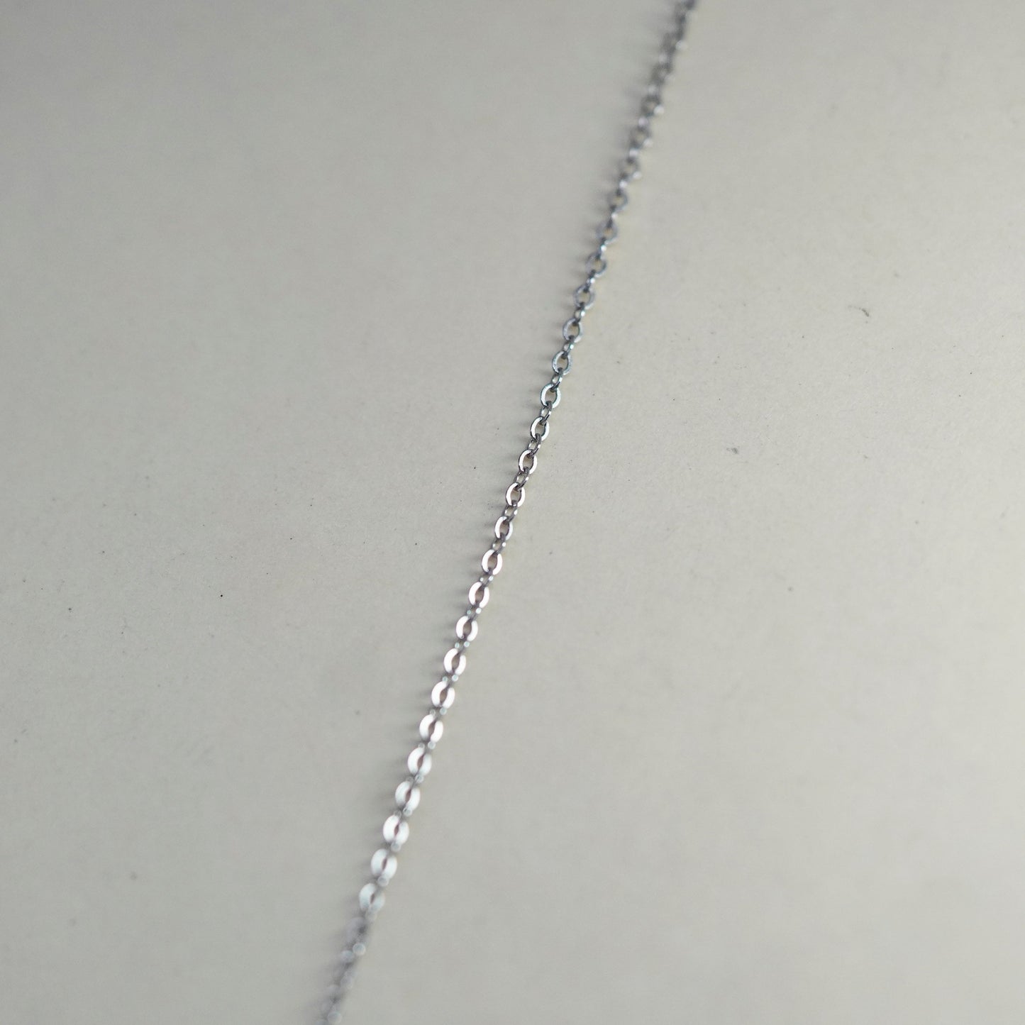 16” 1mm, Vintage Italian sterling 925 silver flatten circle chain, necklace