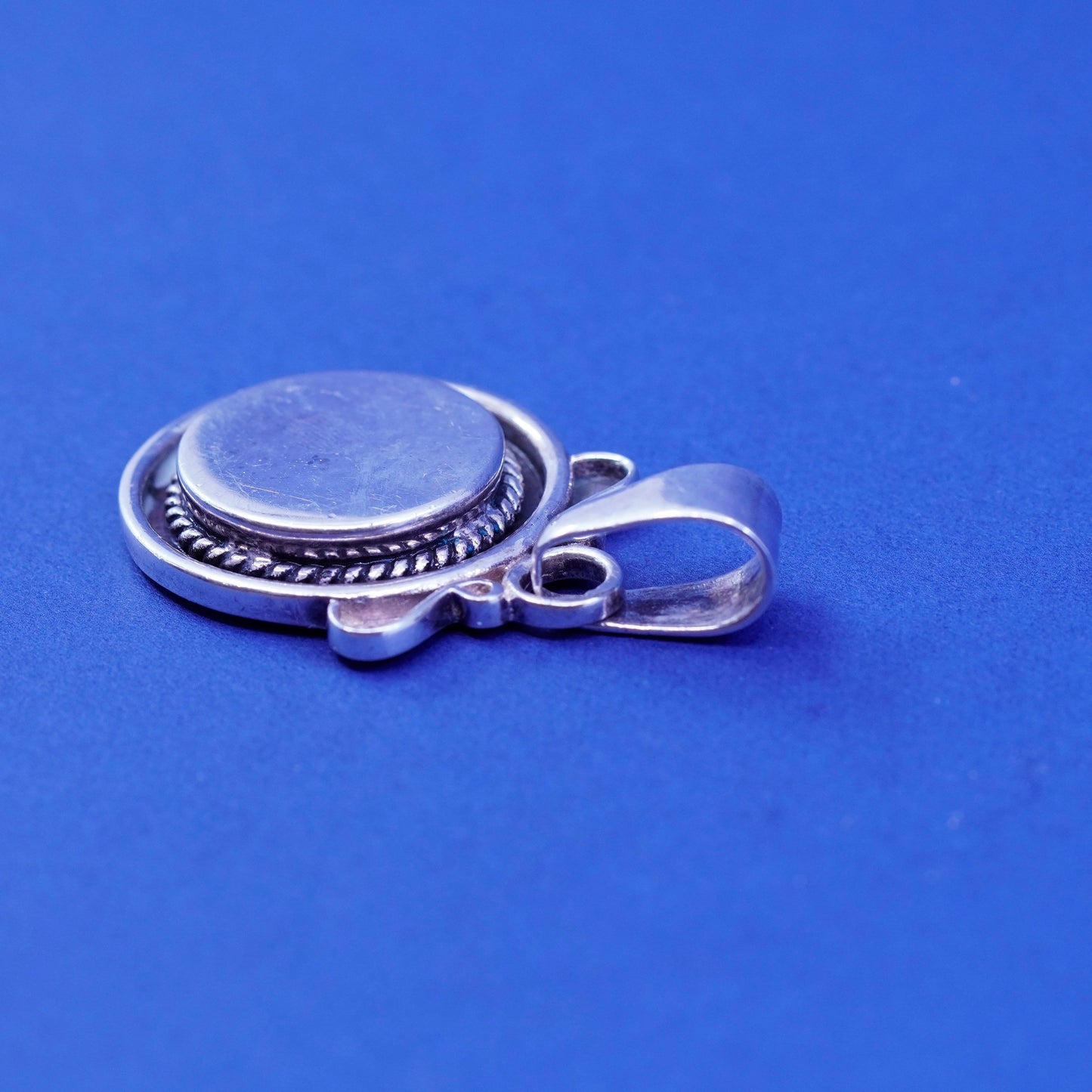 Vintage Silpada sterling 925 silver handmade blank Circle pendant