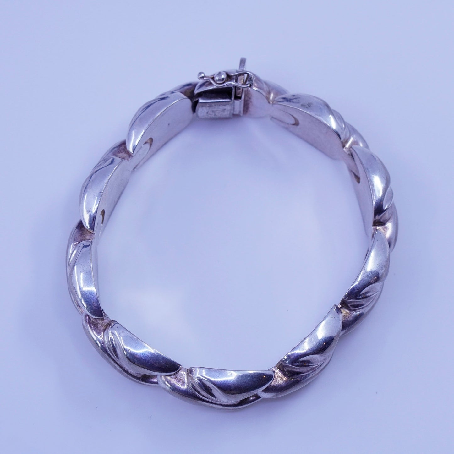 7.5”, vintage Sterling 925 silver bold bracelet with ribbed link