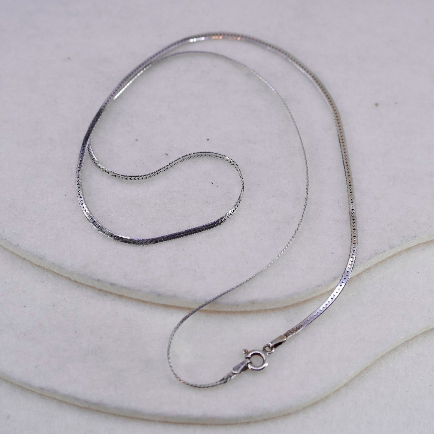 18” 2mm, vintage Italy Sterling 925 silver herringbone chain necklace