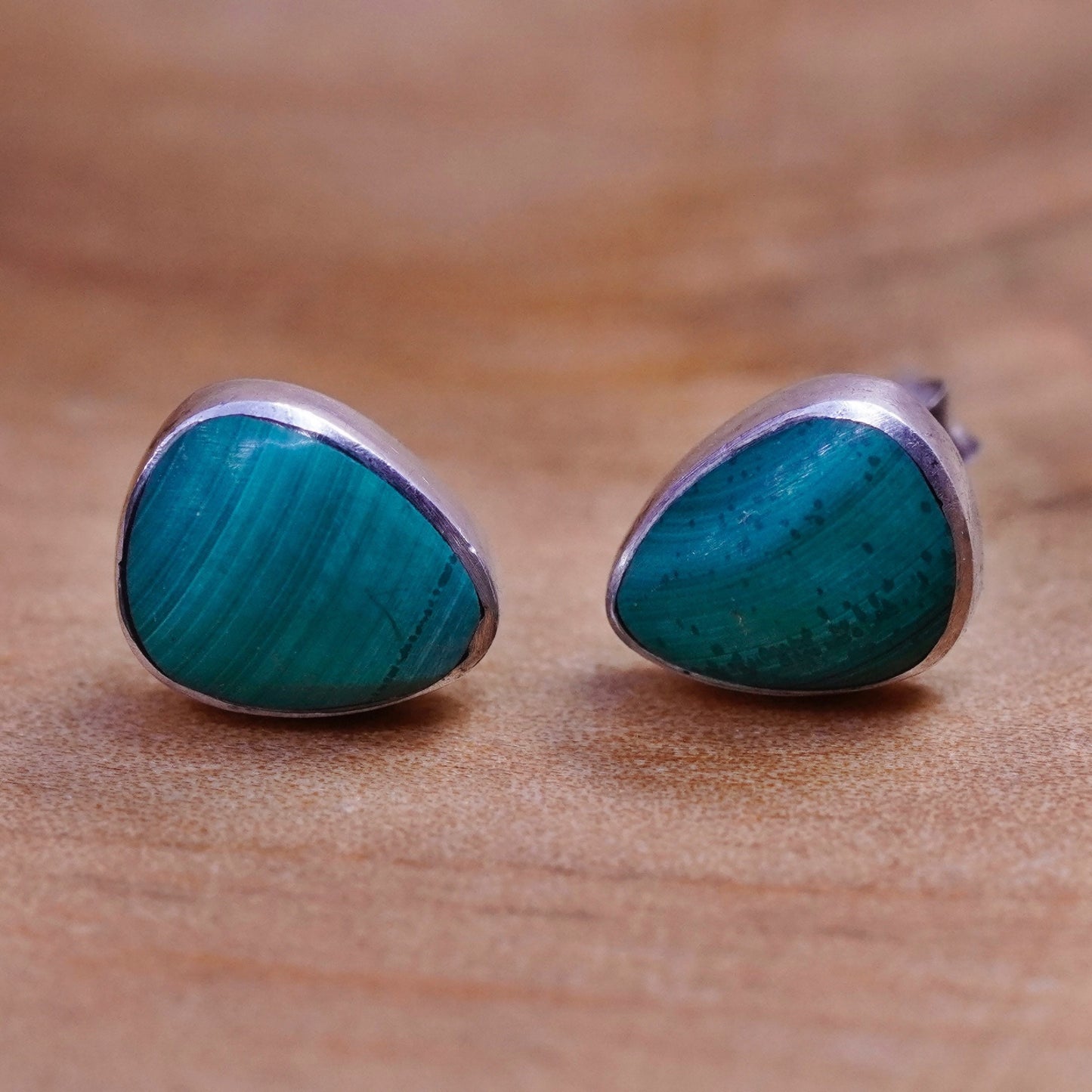 Vintage Mexico Sterling silver handmade earrings, 925 oval studs with malachite