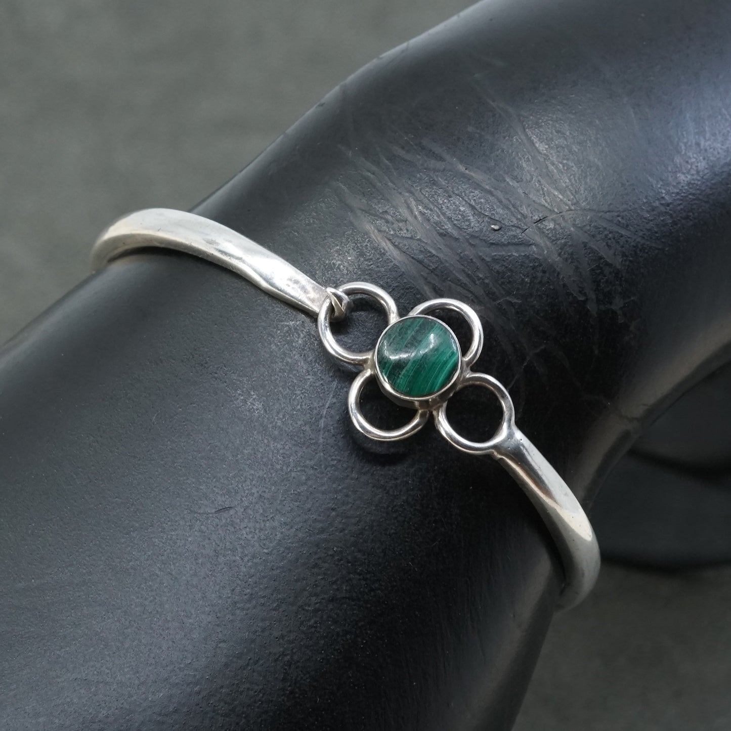 6.75” vtg Sterling silver handmade bracelet, mexico 925 cuff w/ malachite