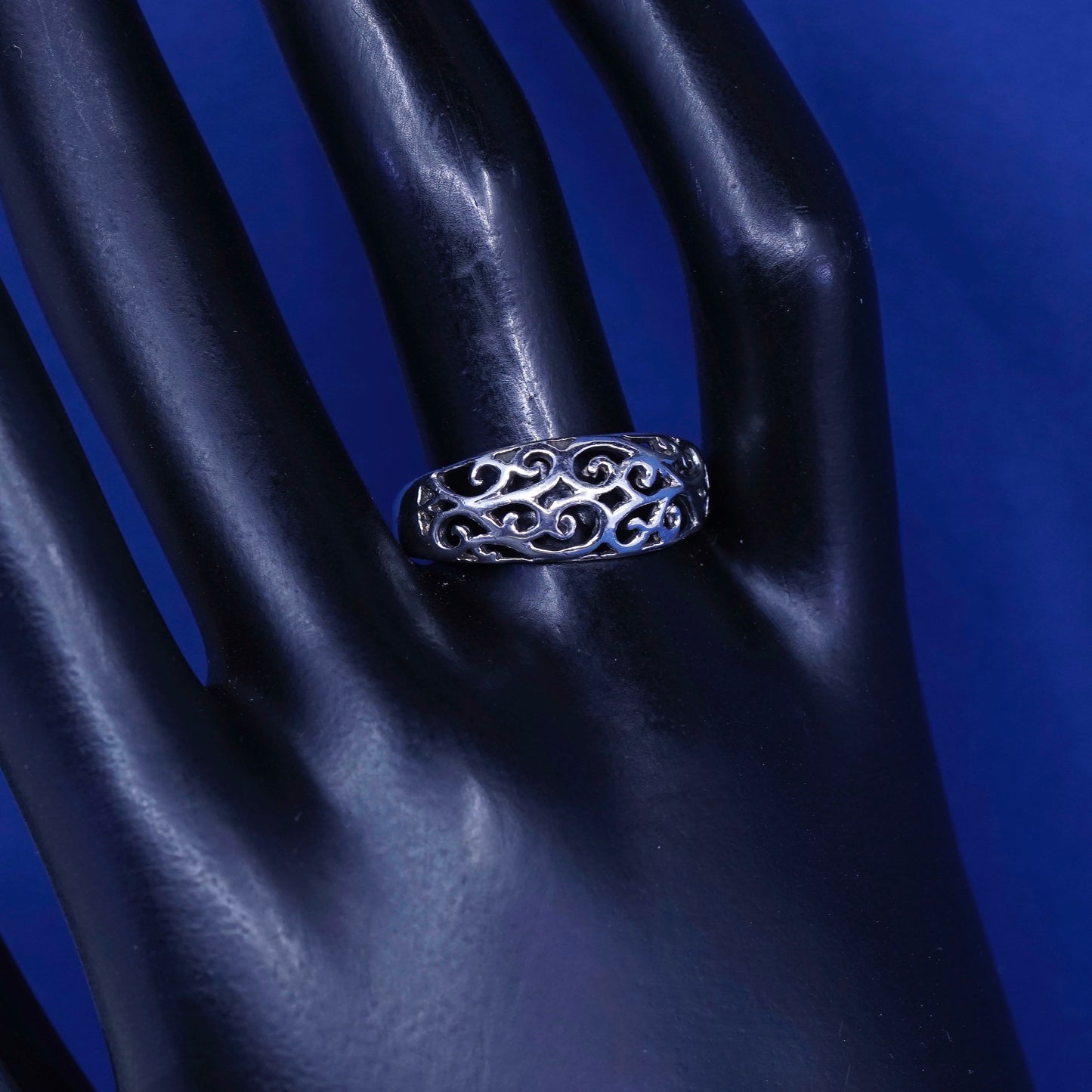 Size 9.5 vintage sterling silver handmade ring, 925 filigree whirl band