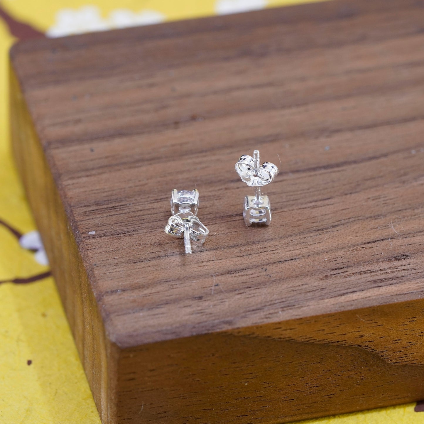 3mm, Vintage Sterling silver handmade earrings, 925 round cz studs