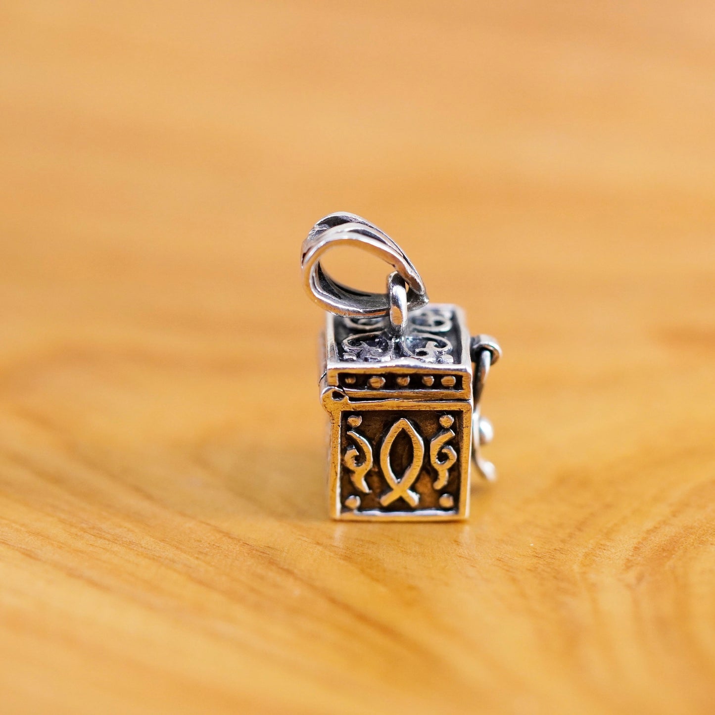 Vintage Sterling silver prayer box pendant, 925 handmade locket charm