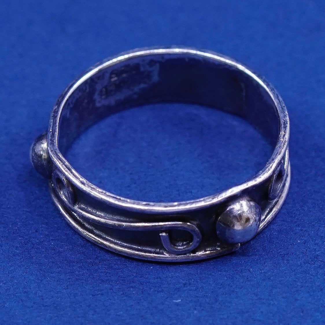 sz 6.5, vtg mexico Sterling silver handmade ring, 925 swirl bead band