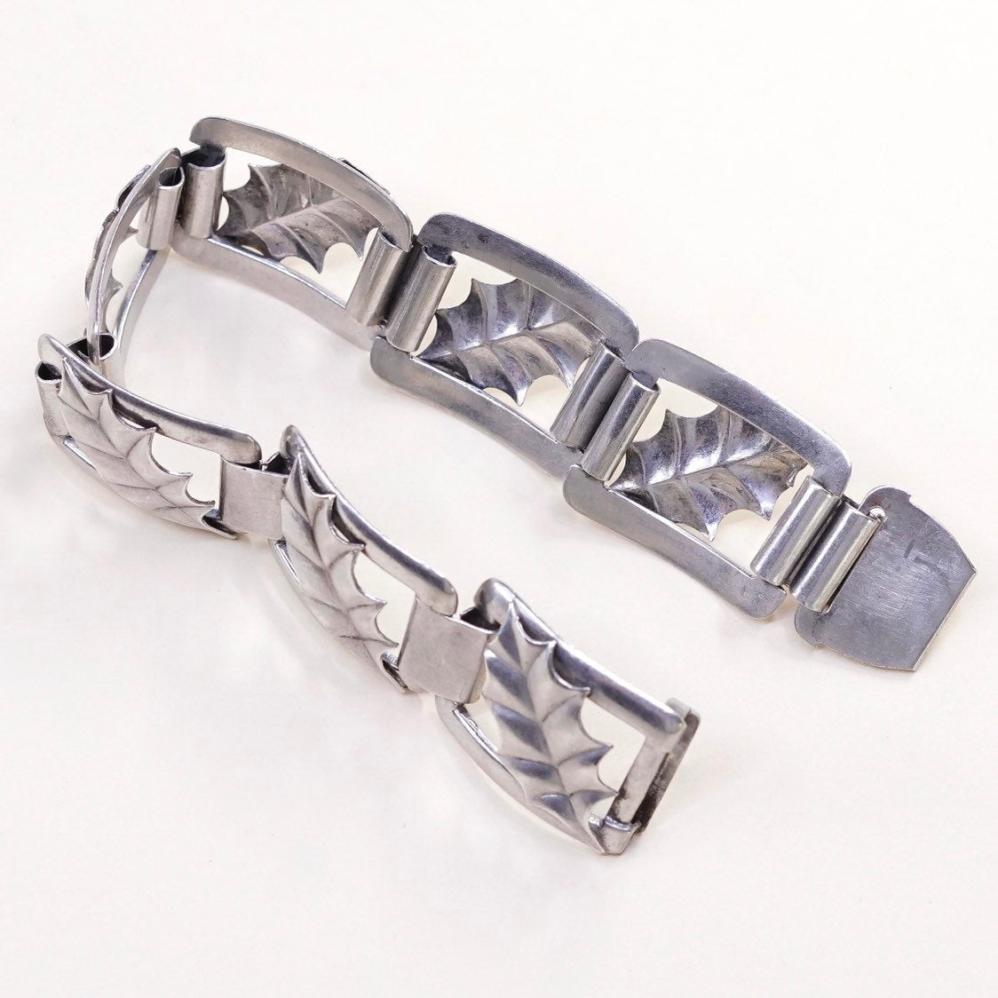 6.25", VTG sterling silver handmade tennis bracelet, 925 bracelet w/ leaves