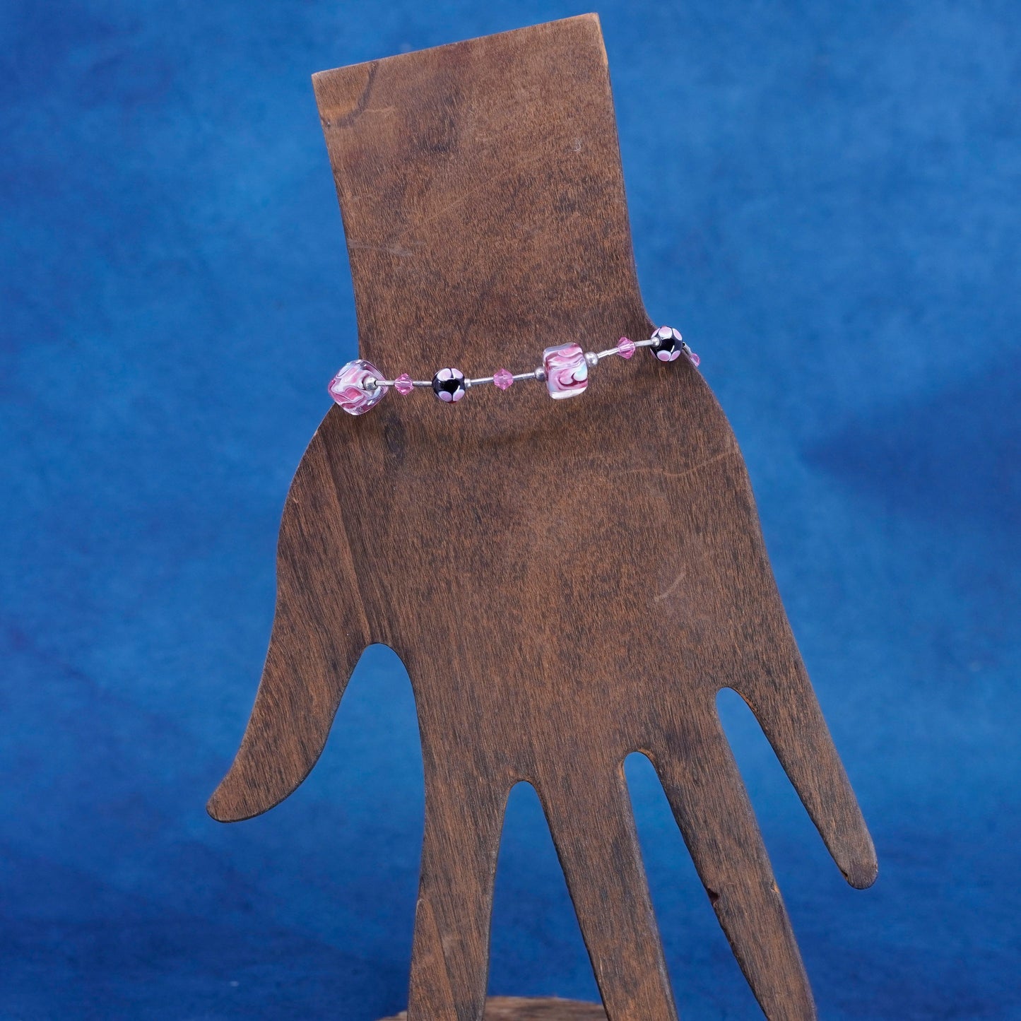 7”, Vintage handmade sterling silver bracelet with crystal and pink glass beads