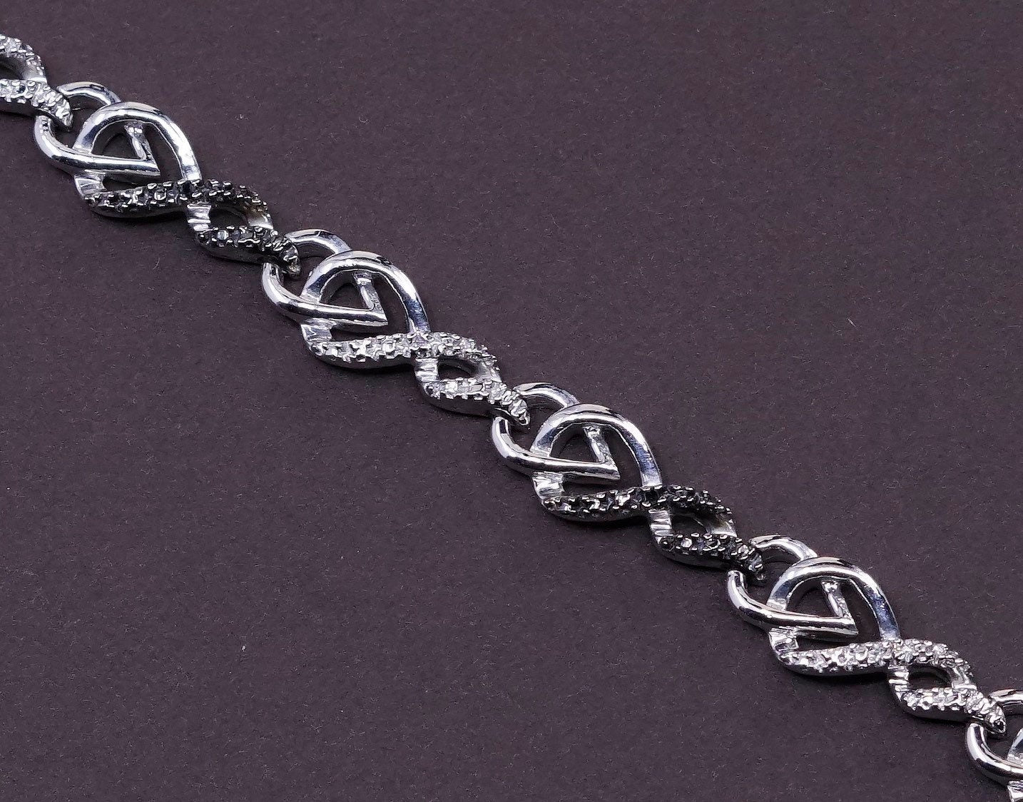 7.5", vtg Sterling silver tennis bracelet, 925 wavy w/ genuine diamond
