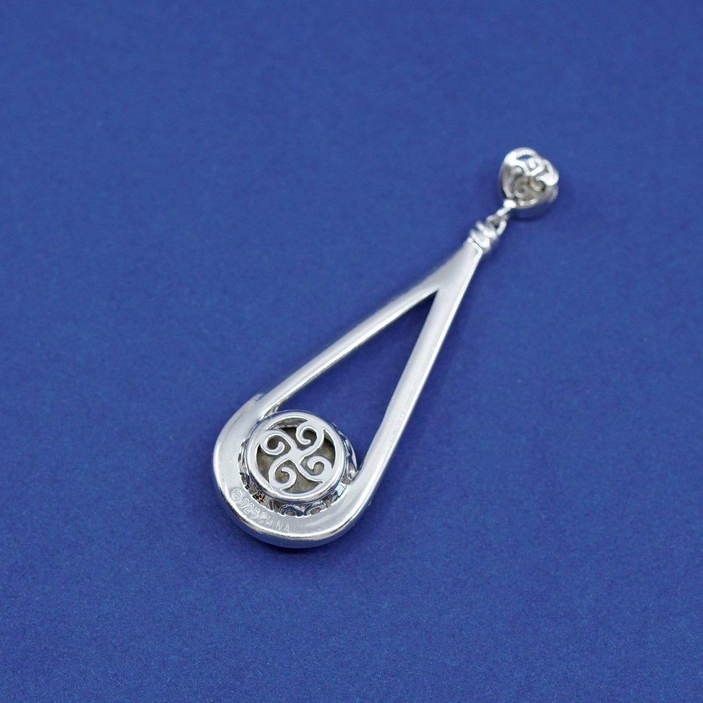 Vintage Sterling 925 silver handmade pendant with teardrop ruby
