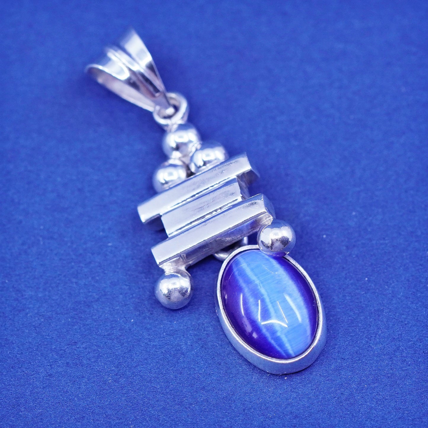 Vintage Sterling silver handmade pendant, 925 charm w/ blue cats eye and beads