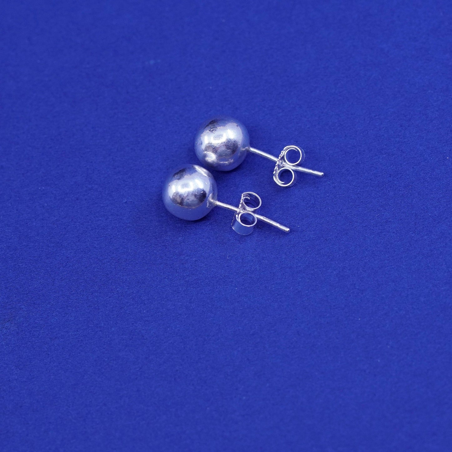 7mm Sterling silver studs earrings