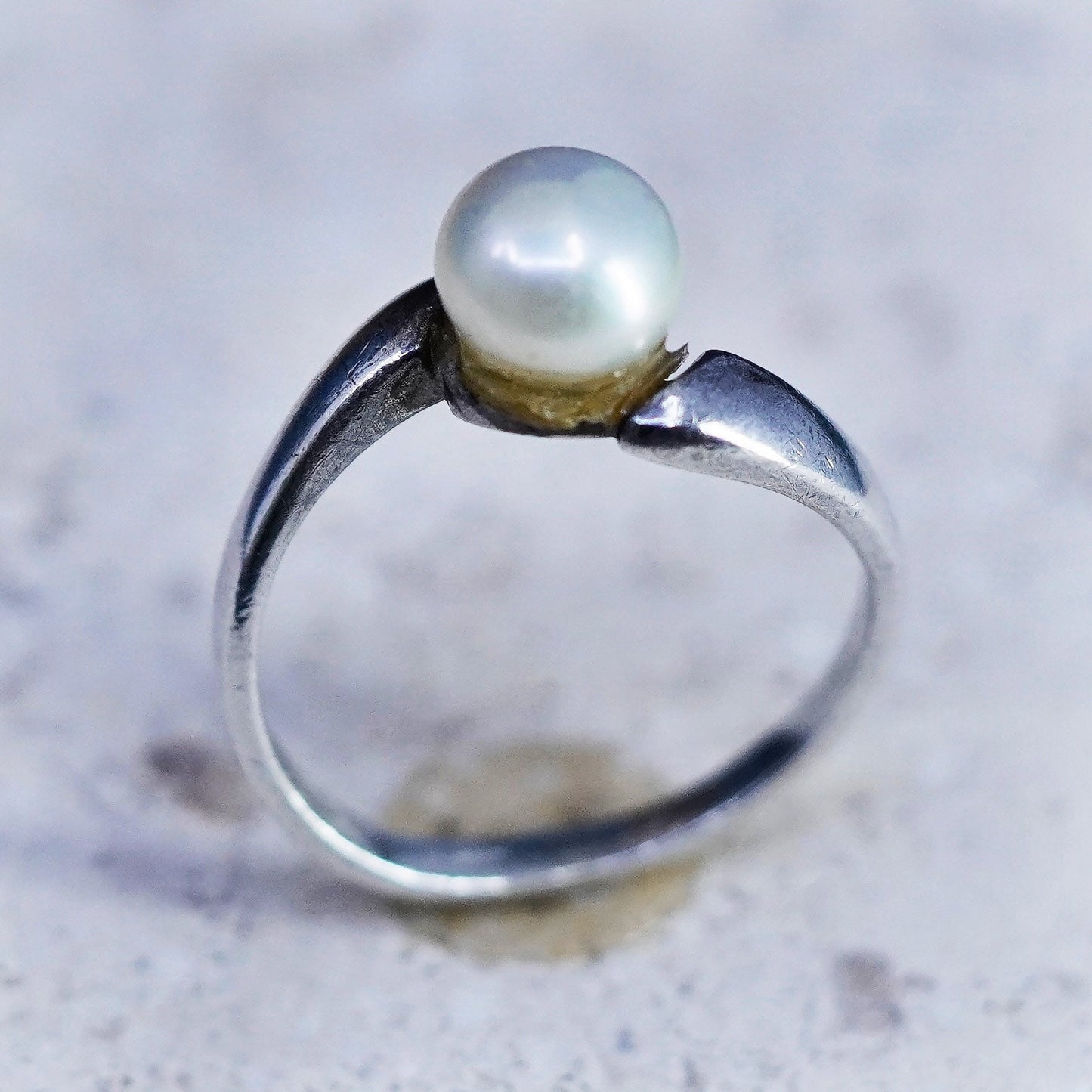 Size 7, vintage sterling 925 silver statement ring band with pearl