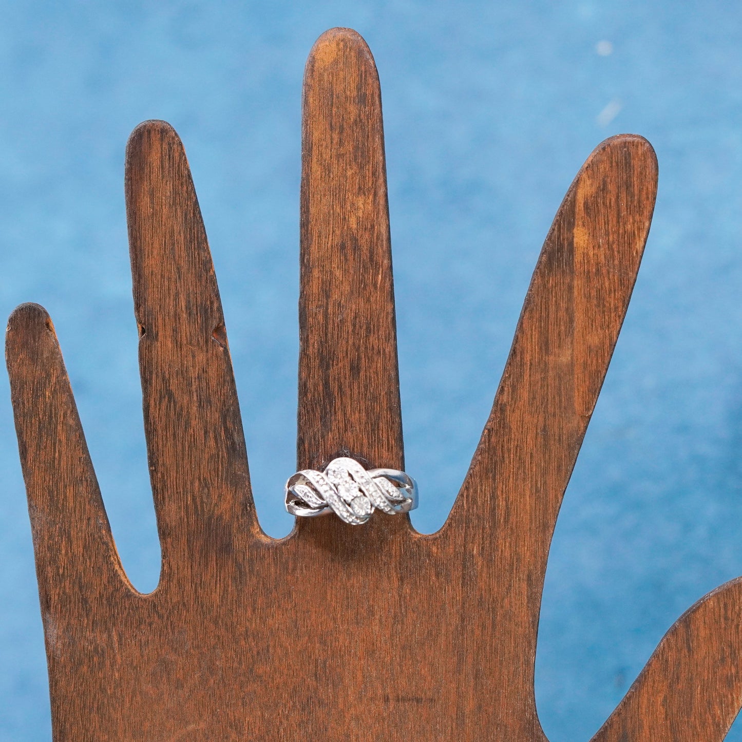 Size 7, vintage Sterling 925 silver handmade ring with genuine diamond