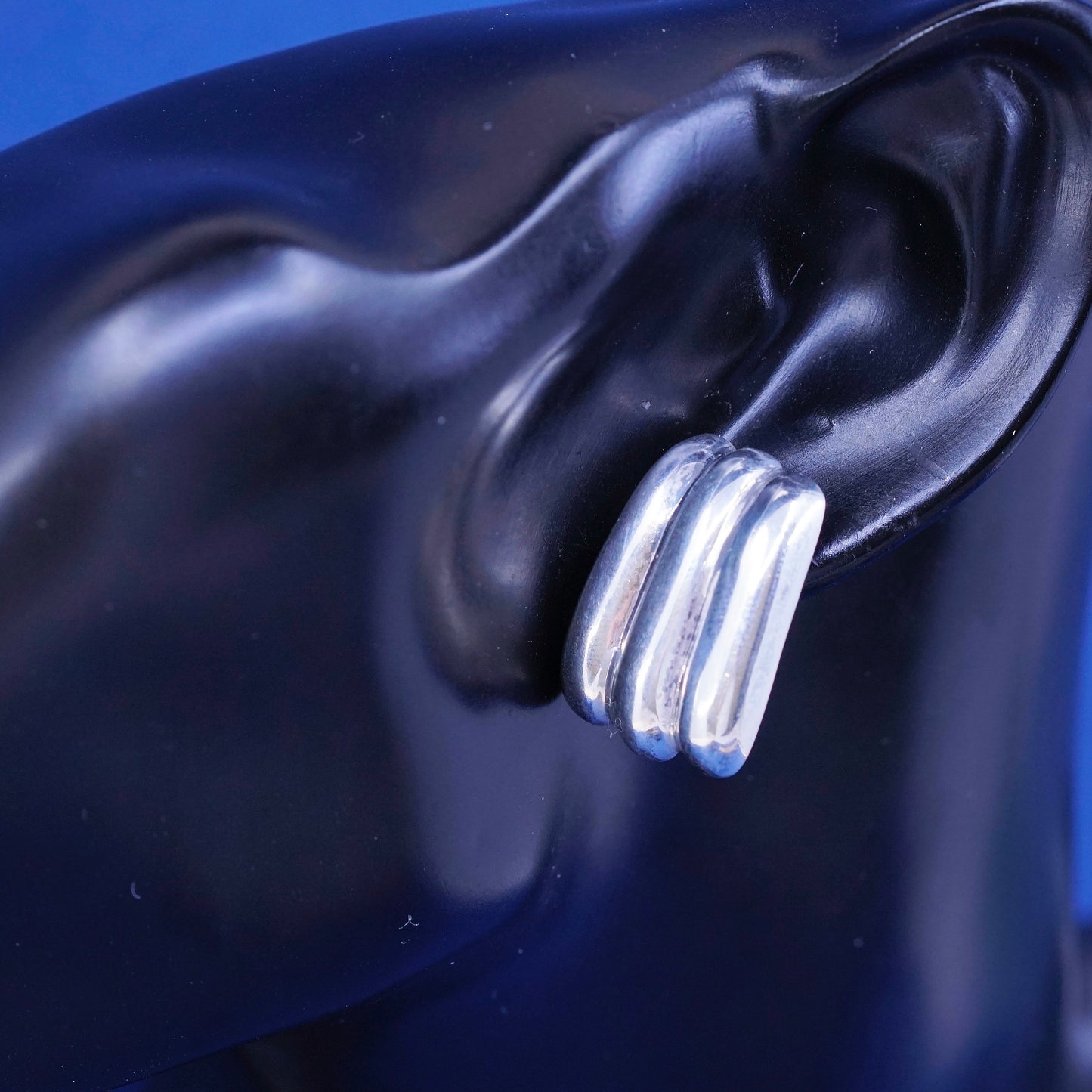 vtg ISC Sterling silver handmade Ribbed earrings, modern 925 studs