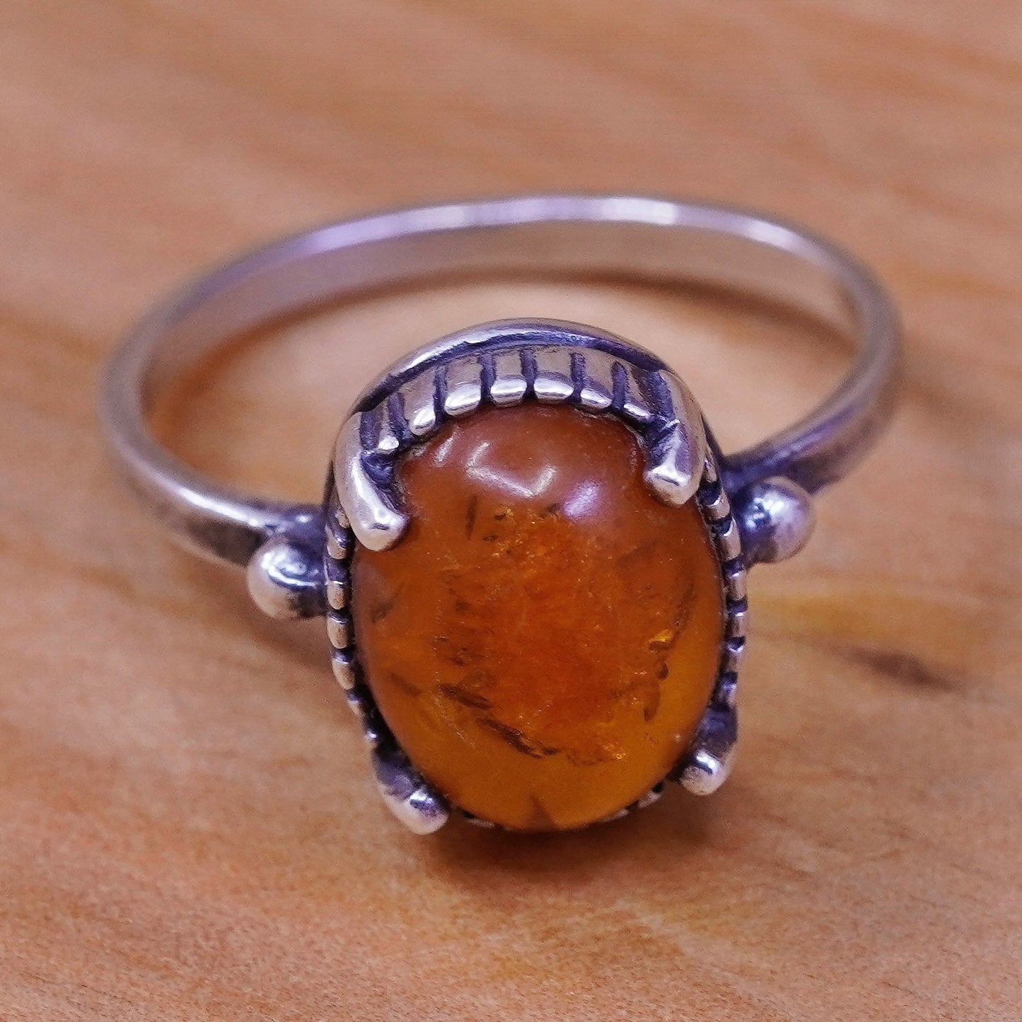 Size 8, vintage Sterling 925 silver handmade ring with oval amber