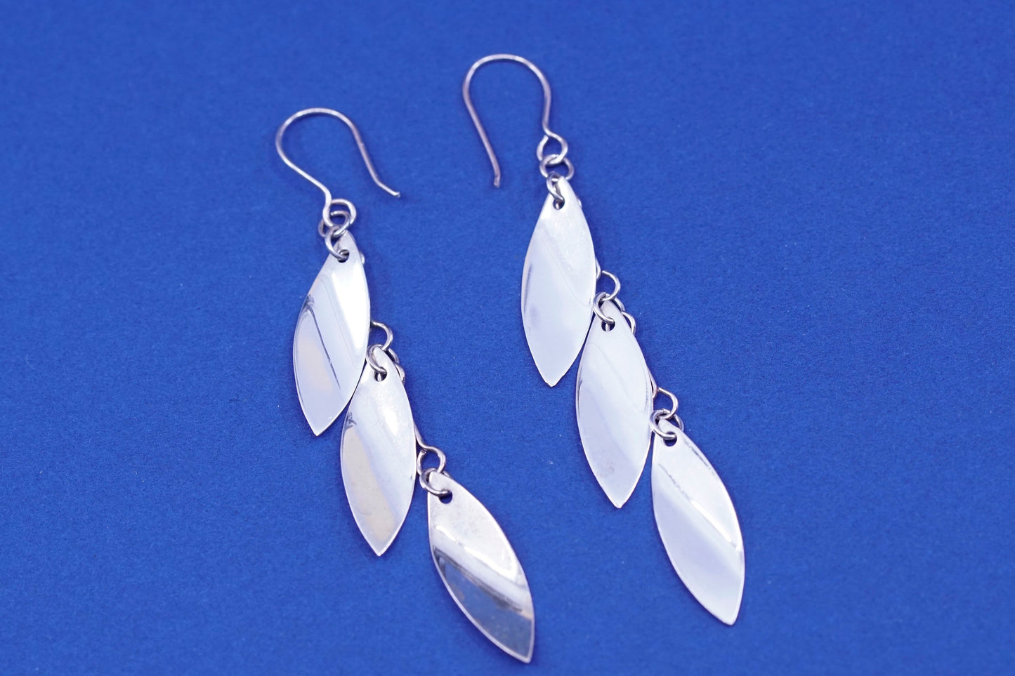 Vintage modern Sterling Silver long Earrings. 925 Marquise shaped dangle