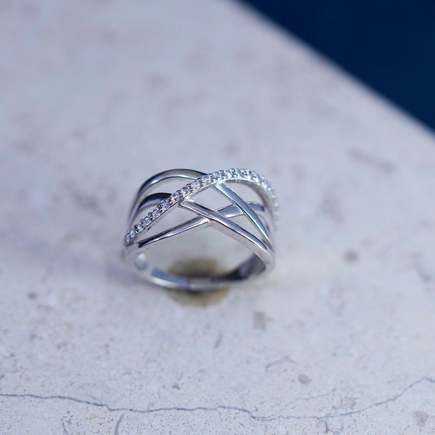 Size 7.25, vintage Sterling silver handmade ring, 925 wavy band with cz
