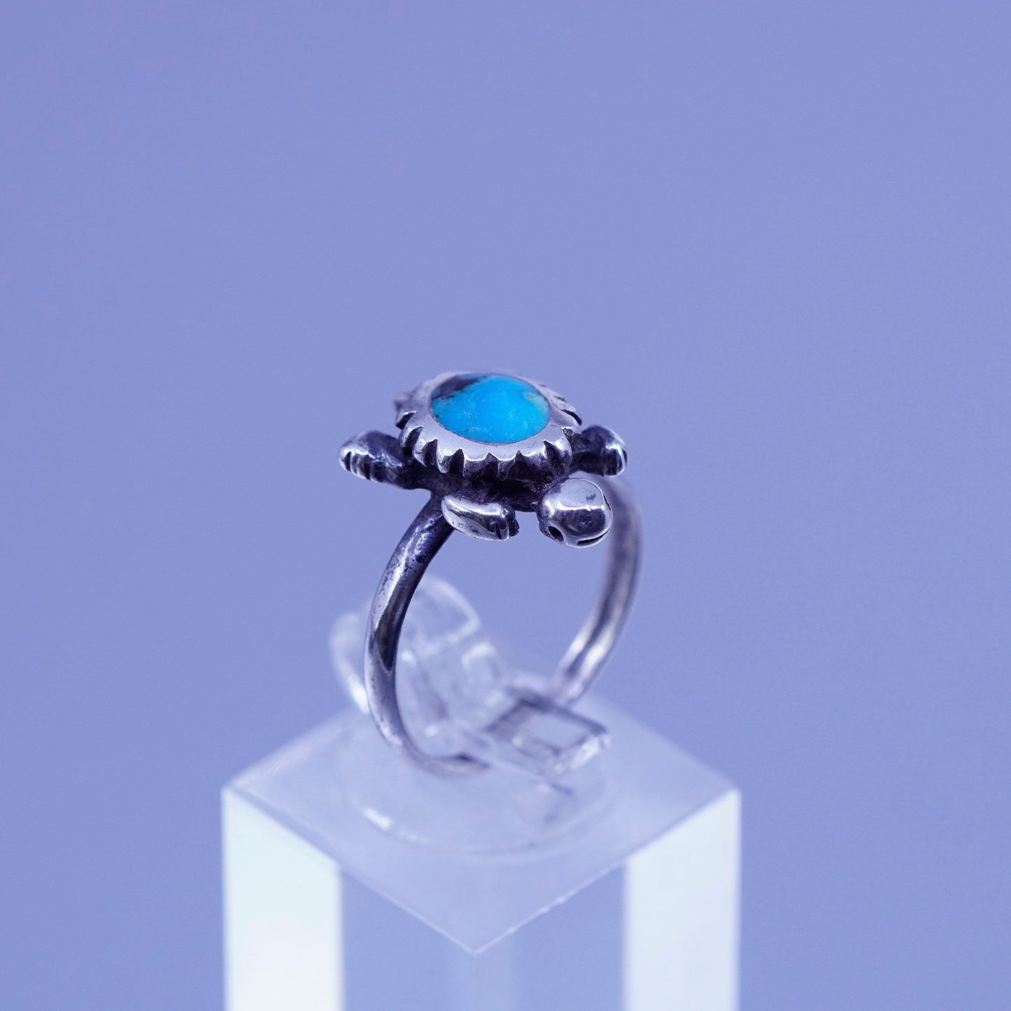 Size 6.5, Native American navajo Sterling 925 silver handmade ring w/ turquoise