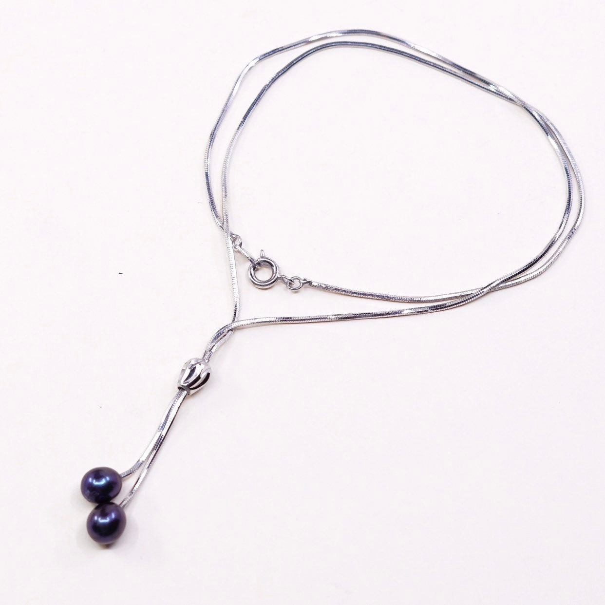 16", VTG sterling silver necklace, black pearl pendant w/ snake chain