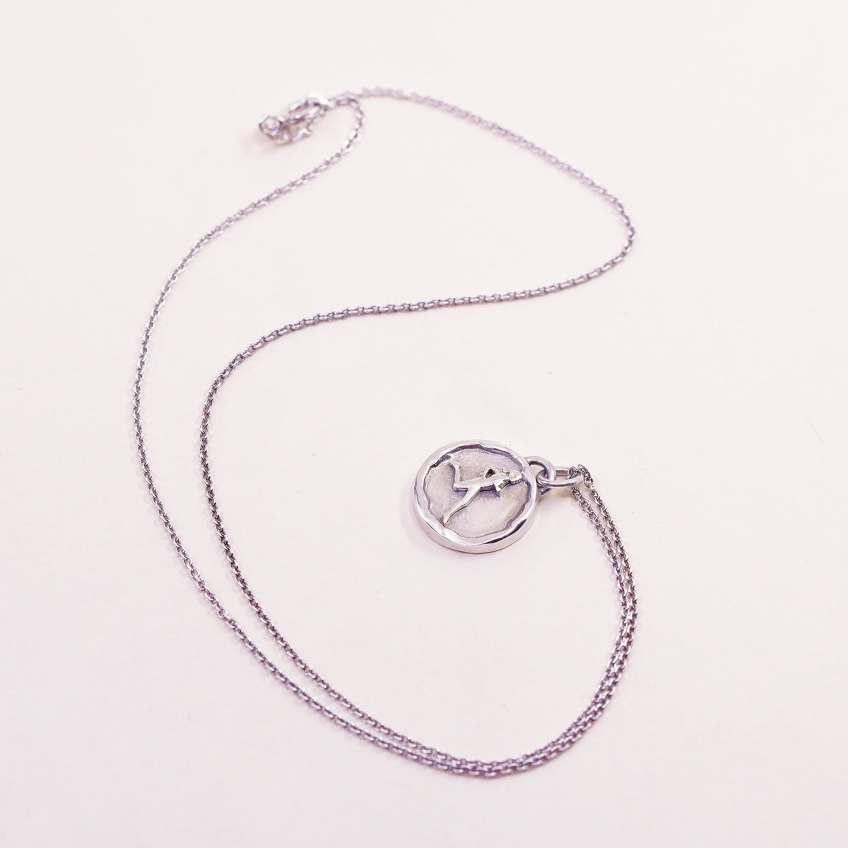 18”, sterling silver necklace, 925 circle chain runner run strong tag pendant